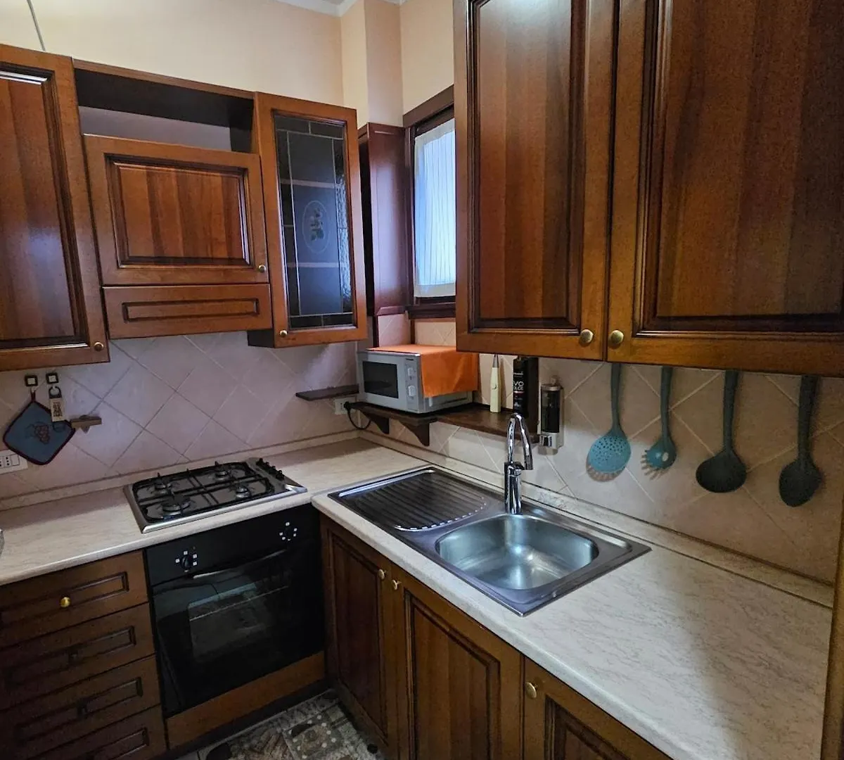 Luciano Apartment Gallarate 0*,