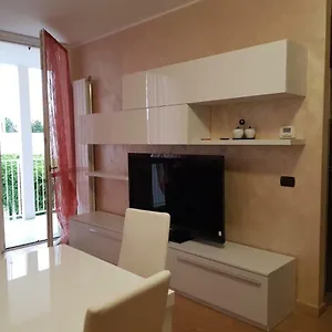 Apartment Milano Malpensa Grandi Ap, Gallarate